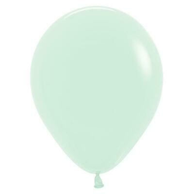 Betallatex 11" Latex Pastel Matte Green 100ct